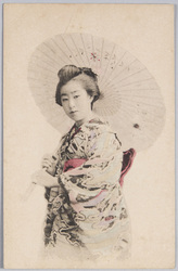 和傘を持った和装女性 / Woman in Kimono Holding a Japanese Umbrella image